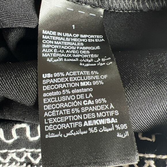 Chico's chicos Travelers sz 1 Medium Black White Embroidered Hem Top Tunic Rare - Picture 10 of 10